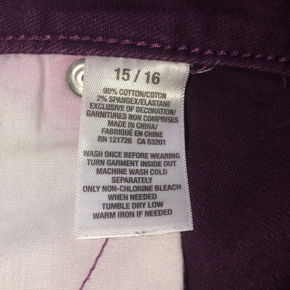 Shorts - Picture 4 of 4